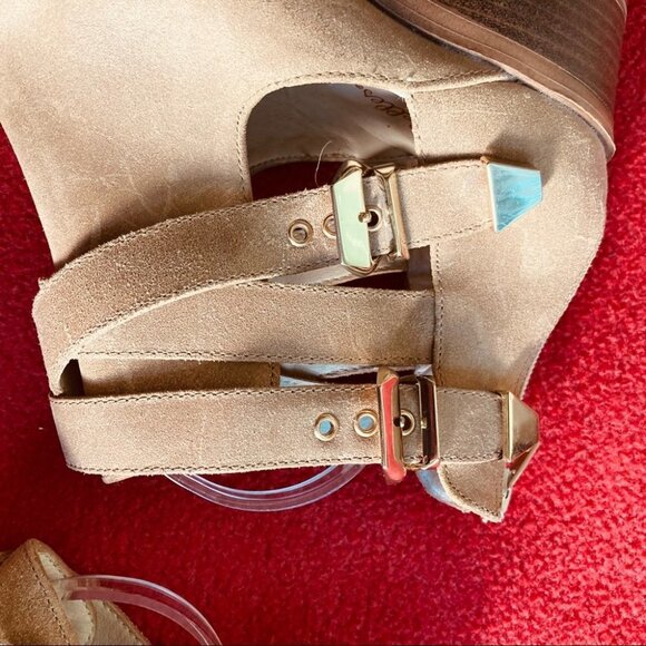 SEYCHELLES Sz 10  Strap Golden Details Buckles Zipper Stacked Heel Booties - Picture 6 of 11